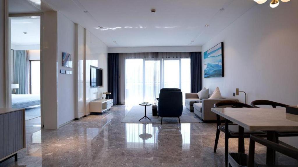Rock Platinum Sea View Hotel ซานย่า ภายนอก รูปภาพ