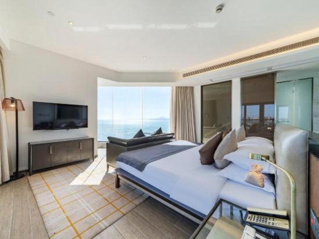 Rock Platinum Sea View Hotel ซานย่า ภายนอก รูปภาพ