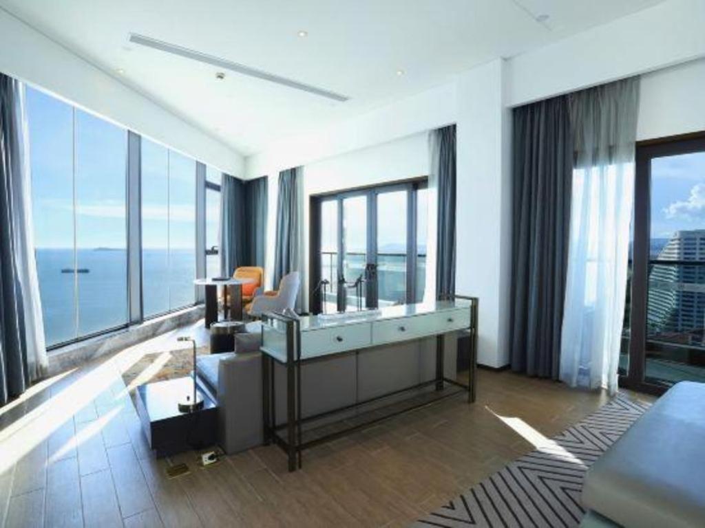 Rock Platinum Sea View Hotel ซานย่า ภายนอก รูปภาพ