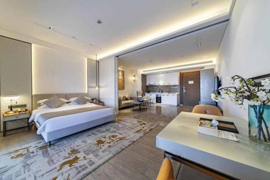 Rock Platinum Sea View Hotel ซานย่า ภายนอก รูปภาพ