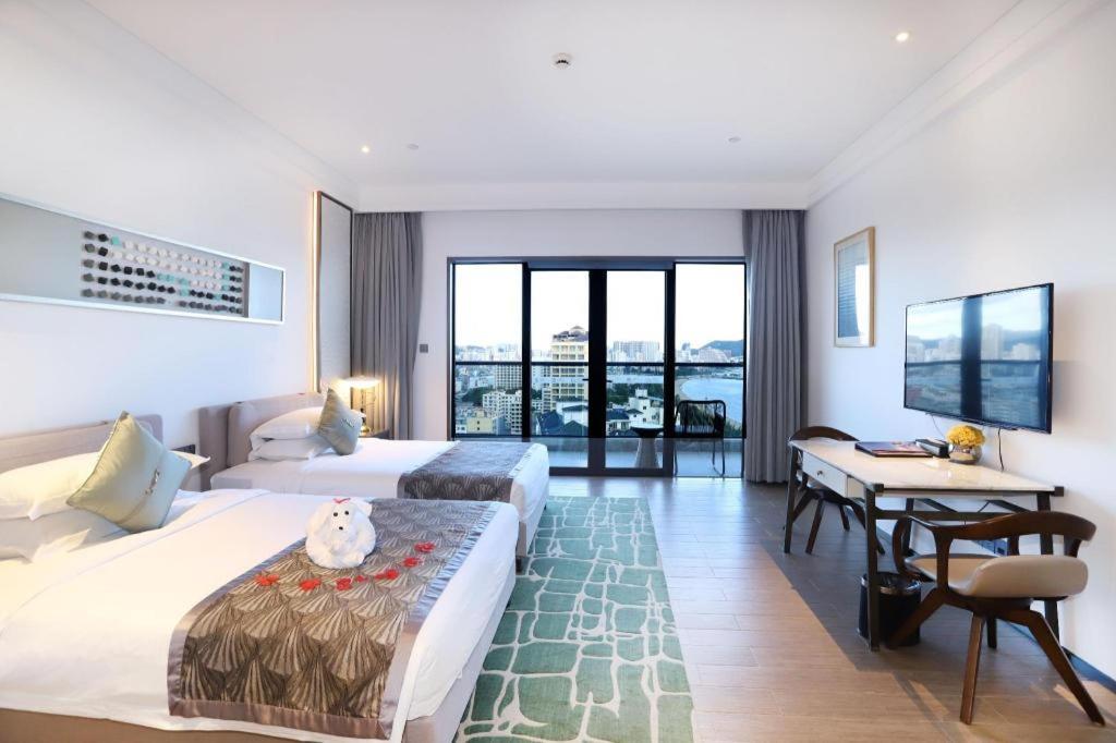 Rock Platinum Sea View Hotel ซานย่า ภายนอก รูปภาพ
