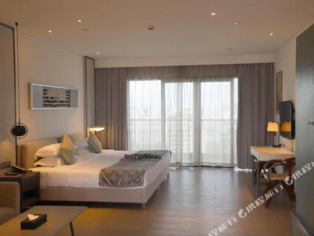 Rock Platinum Sea View Hotel ซานย่า ภายนอก รูปภาพ